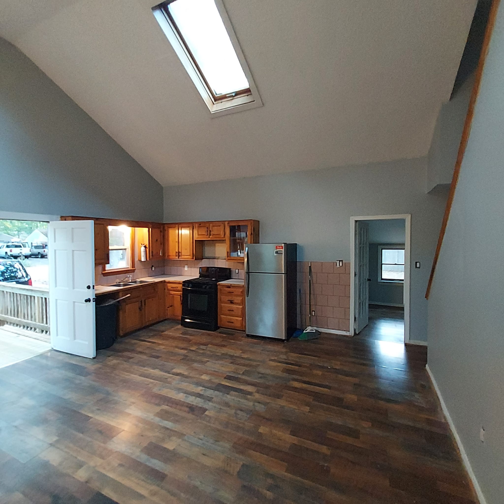 136 Robin Road