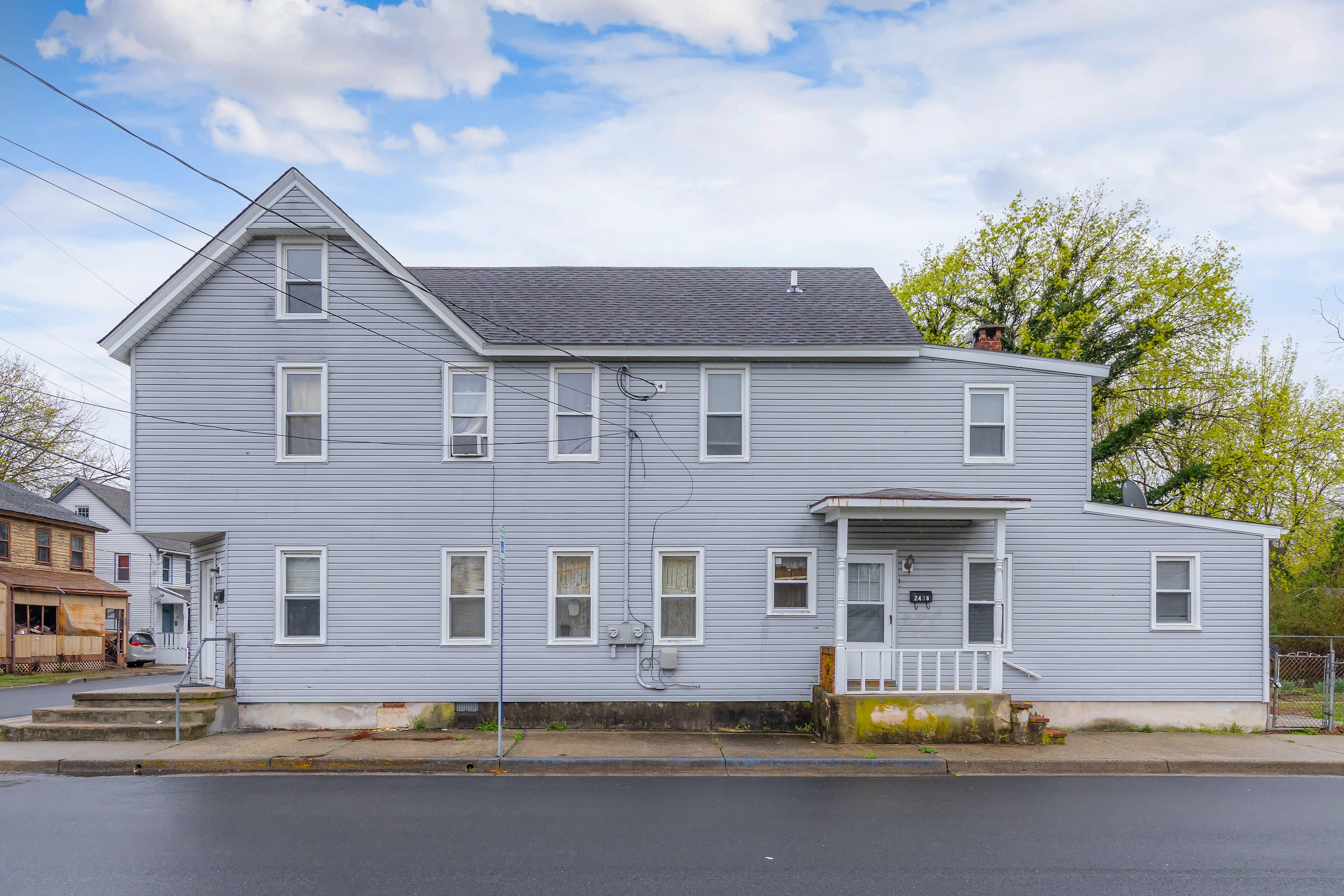 Property thumbnail image